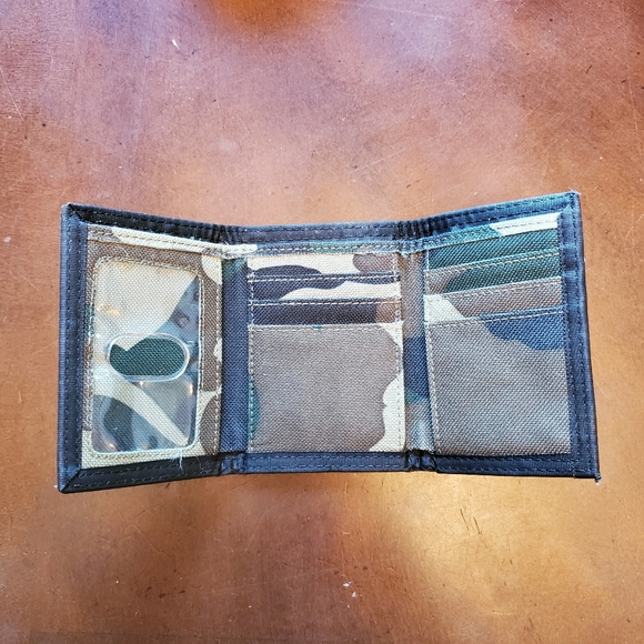 Budweiser Billfold - Picture 3 of 5